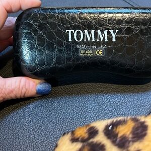 Tommy Hilfiger sunglasses..genuine, Tommy Hilfiger sunglasses